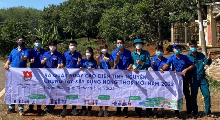 Chi đoàn Tòa án – Viện kiểm sát – Thi hành án huyện Đồng phú ra quân khởi động tháng thanh niên 2022