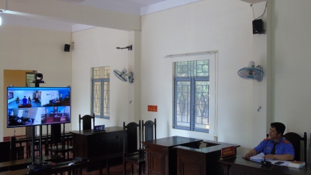 Viện kiểm sát nhân dân huyện Bù Đốp tham gia phiên tòa xét xử vụ án hình sự bằng hình thức trực tuyến