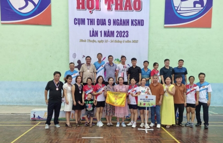 Hình hoạt động