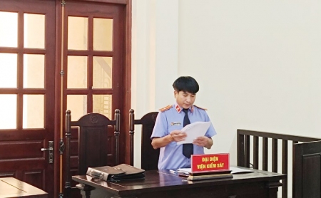 Kiểm sát viên THQCT và KXXX tại phiên tòa