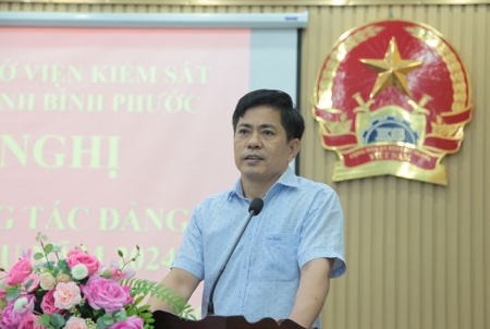 Đ/c Bí thư Đảng ủy chỉ đạo Hội nghị