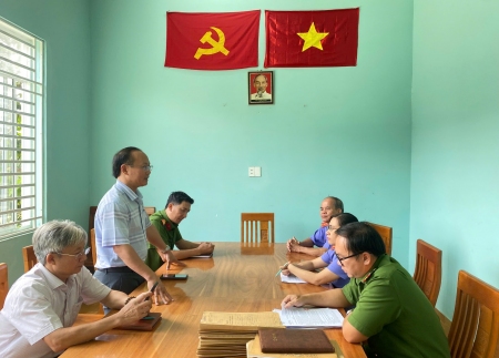 Hình hoạt động