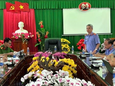 Hình hoạt động