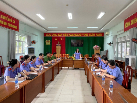 Viện kiểm sát nhân dân Khu vực 1 – Đồng Nai trực tiếp kiểm sát công tác tiếp nhận, giải quyết tố giác, tin báo về tội phạm và kiến nghị khởi tố tại 04 đơn vị Công an cấp xã và Đồn Công an Khu công nghiệp trên địa bàn