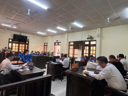 93 năm tù cho các bị cáo phạm tội tàng trữ, vận chuyển,  mua bán trái phép chất ma túy