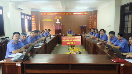 Chi bộ VKSND Khu vực 13, thành phố Đồng Nai tổ chức sinh hoạt chuyên đề  “Đảng viên tiên phong học tập kỹ năng số”