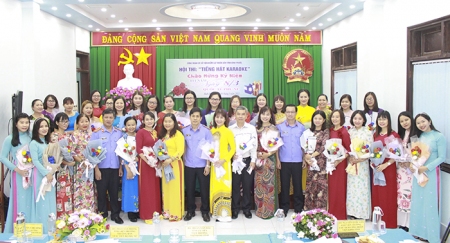 hình buổi lễ