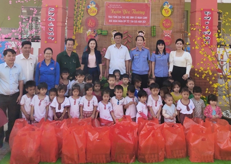 hình buổi lễ