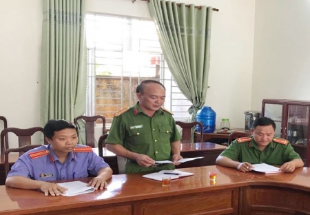 hình buổi kiểm sát