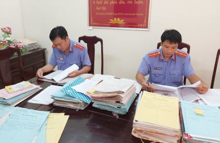 hình buổi kiểm sát