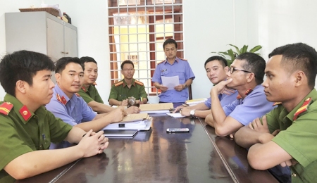 hình buổi kiểm sát