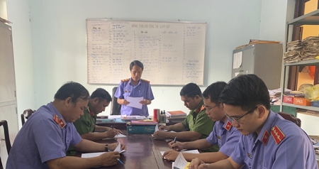 hình buổi kiểm sát