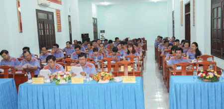 Sơ kết công tác đảng