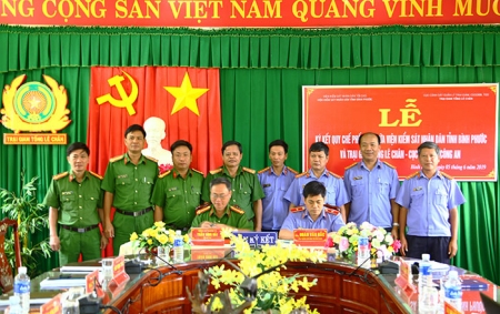 hình buổi lễ