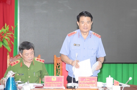 hình buổi làm việc