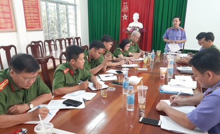 hình buổi kiểm sát