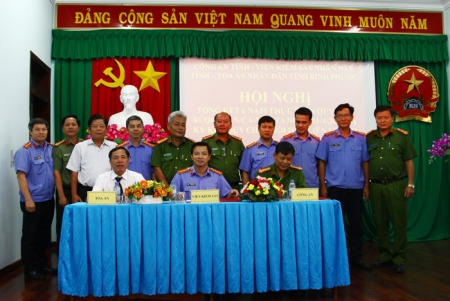 Ký kết Quy chế liên ngành