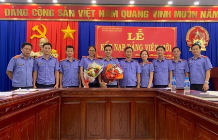 hình buổi lễ