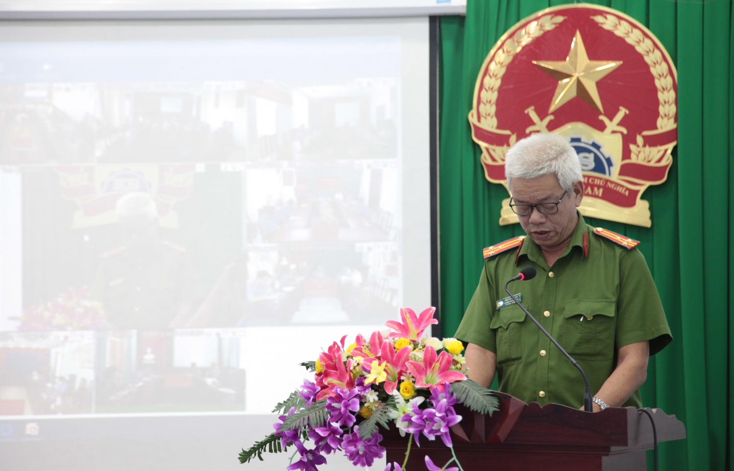 dai dien co quan dieu tra ca tinh