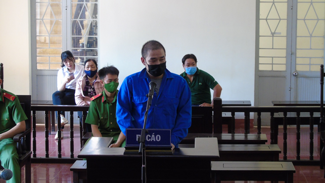 Các cơ quan tố tụng huyện Bù Đốp phối hợp tổ chức phiên tòa rút kinh nghiệm, xét xử công khai vụ án điểm “Tàng trữ trái phép chất ma túy” nhằm  hưởng ứng “Tháng hành động phòng, chống ma túy”
