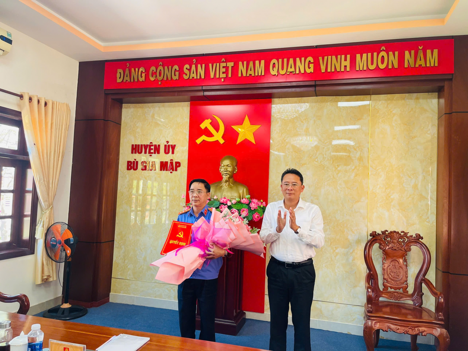 Ban Thường vụ Huyện ủy huyện Bù Gia Mập  triển khai Quyết định về công tác cán bộ