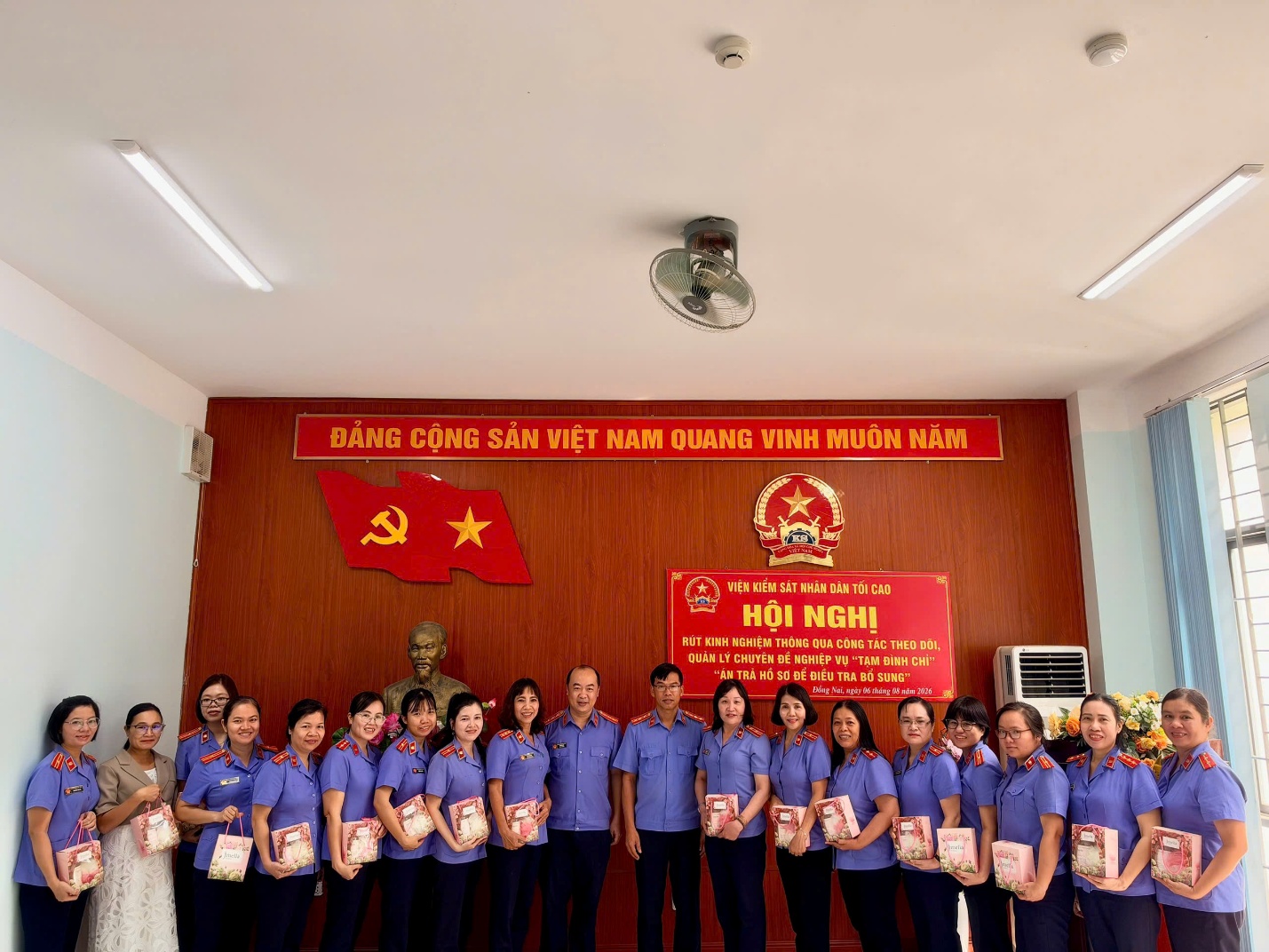 Viện kiểm sát nhân dân khu vực 2 – Đồng Nai chào mừng ngày 20/10