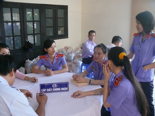Viện kiểm sát nhân dân tỉnh Đồng Nai tổ chức hiến máu nhân đạo - Một nghĩa cử cao đẹp - Vì cuộc sống cộng đồng.