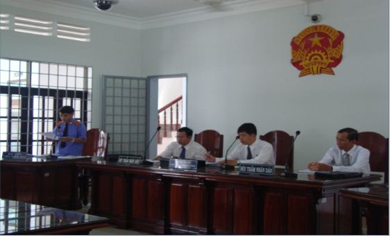 Viện kiểm sát phối hợp cùng Tòa án huyện Long Thành tổ chức phiên tòa rút kinh nghiệm cho Kiểm sát viên