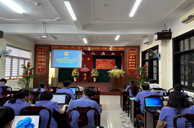 Tập huấn nghiệp vụ chuyên sâu ứng dụng sơ đồ tư duy trong kiểm sát giải quyết các vụ án dân sự, hành chính