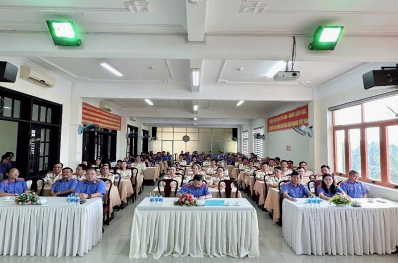 Viện kiểm sát nhân dân tỉnh Đồng Nai tổ chức Lễ công bố và trao các Quyết định bổ nhiệm chức vụ lãnh đạo, quản lý cấp phòng