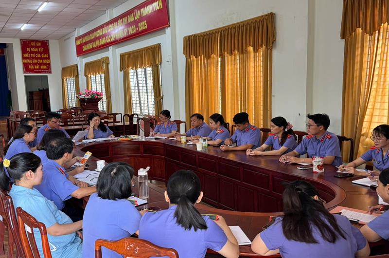 Phòng kiểm sát án dân sự (phòng 9) - Viện kiểm sát nhân dân tỉnh Đồng Nai tổ chức cuộc họp đầu tiên sau sáp nhập triển khai nhiệm vụ chuyên môn