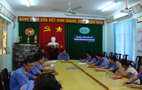 VIỆN KIỂM SÁT NHÂN DÂN HUYỆN LONG THÀNH TỔ CHỨC HỘI NGHỊ CÁN BỘ, CÔNG CHỨC NĂM 2015