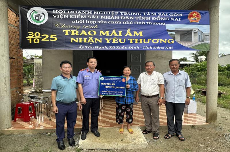 Viện kiểm sát nhân dân tỉnh Đồng Nai chủ trì, phối hợp tổ chức chương trình “Trao mái ấm, nhận yêu thương” tại xã Xuân Định – tỉnh Đồng Nai
