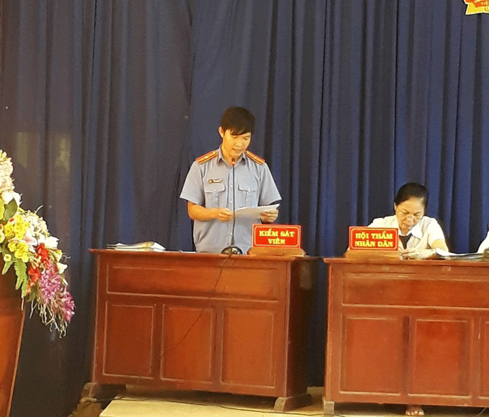 Buổi xét xử
