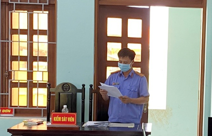 hình ảnh phiên tòa